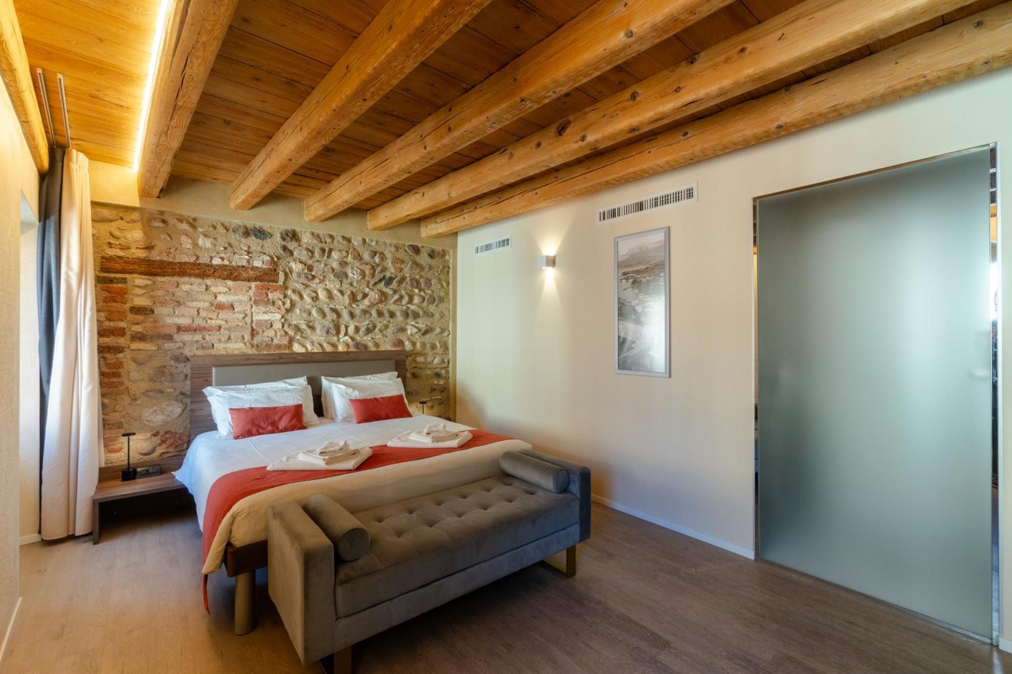 La Casa In Paese Hotel Пескиера дел Гарда Екстериор снимка