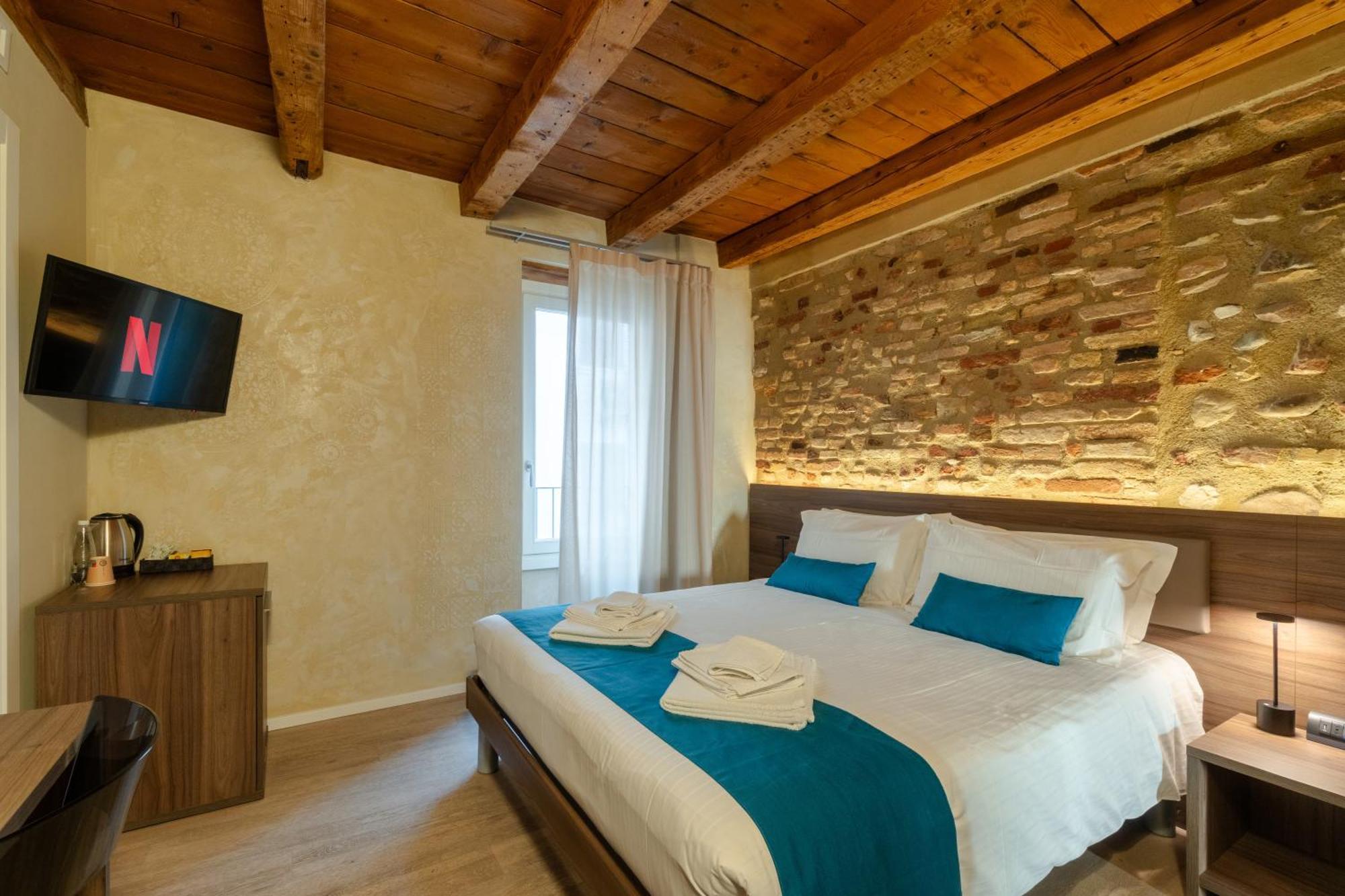 La Casa In Paese Hotel Пескиера дел Гарда Екстериор снимка
