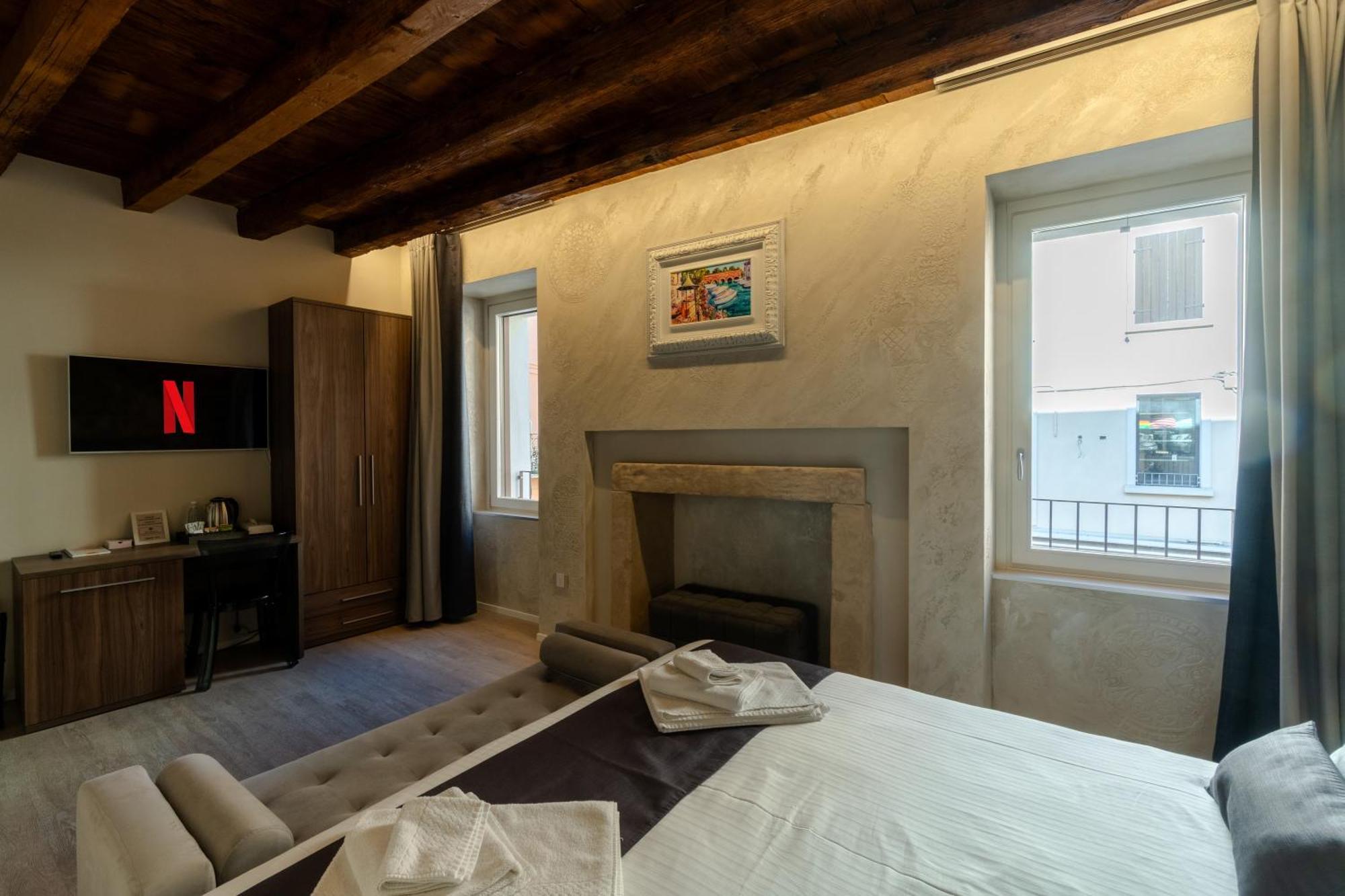 La Casa In Paese Hotel Пескиера дел Гарда Екстериор снимка
